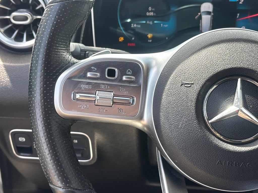 Used Car 2021 Mercedes-benz Glb  Glb 250 For Sale Under $25,000 In Austin, Texas