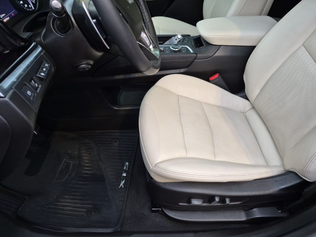 Used Car 2023 Cadillac Xt6  Sport For Sale Under $40,000 In Austin, Texas