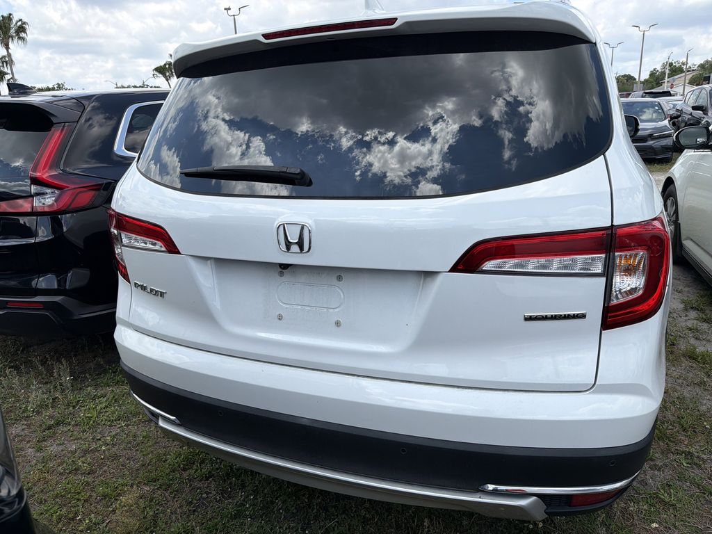 used 2022 Honda Pilot car, priced at $33,992