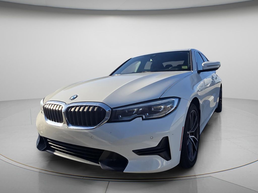 2020 BMW 330i - $23,257