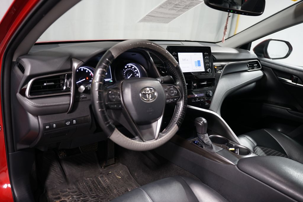 2021 Toyota Camry SE 7