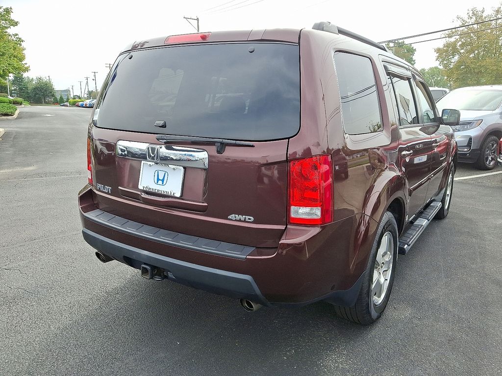 Thumbnail: 2011 Honda Pilot - 6