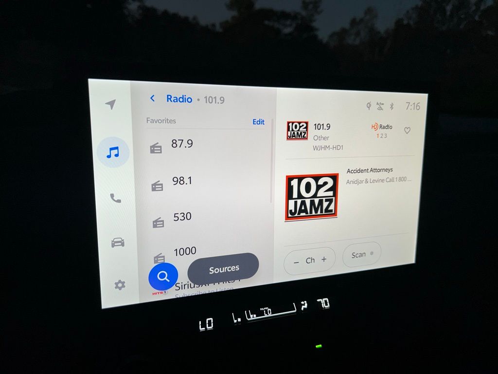 Thumbnail: 2023 Toyota Sequoia - 26