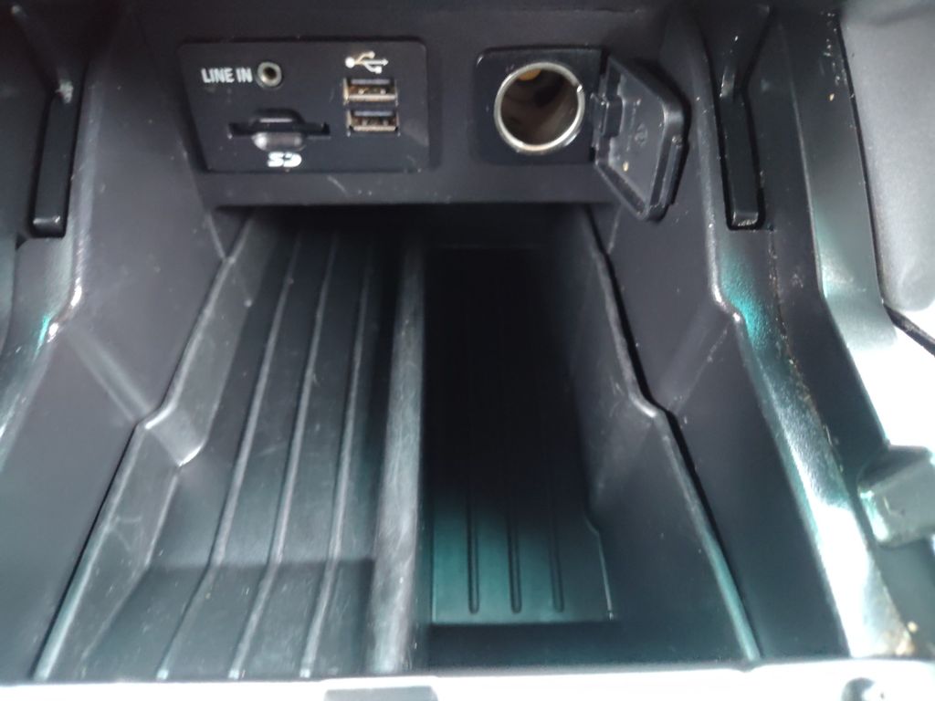 Used Car 2015 Ford Explorer  Xlt For Sale Under $12,000 In Austin, Texas