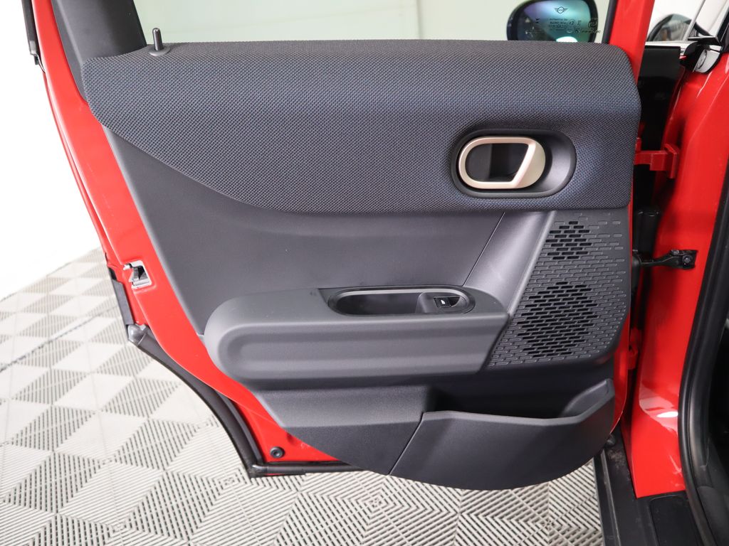 2025 MINI Cooper Hardtop S 28