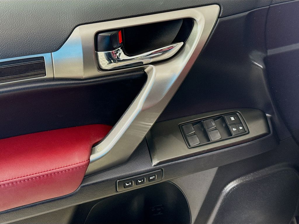 Thumbnail: 2023 Lexus GX - 18