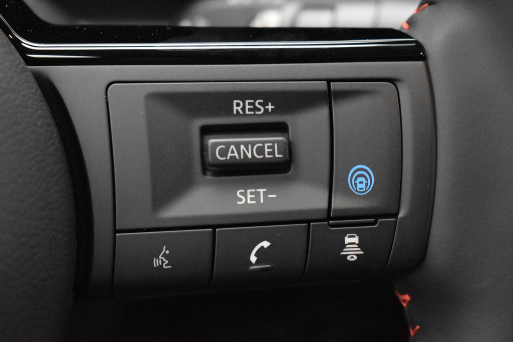 Thumbnail: 2026 Nissan Kicks - 17