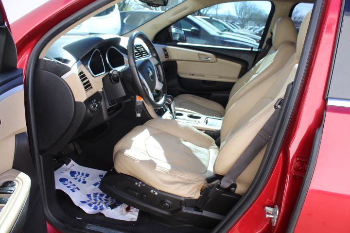 Used Car 2012 Chevrolet Traverse  Ltz For Sale Under $10,000 In Georgetown, Texas