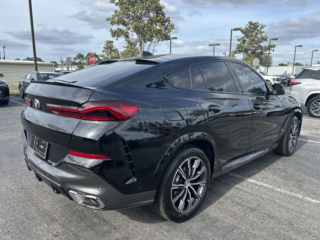 Thumbnail: 2023 BMW X6 - 11
