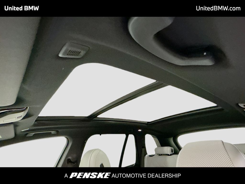 Thumbnail: 2026 BMW X5 - 12