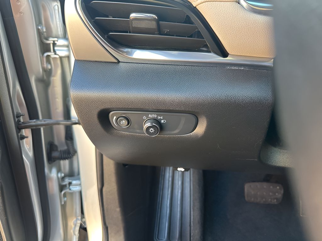 Used Car 2022 Chevrolet Traverse  Ls For Sale Under $25,000 In Austin, Texas