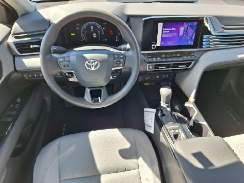 New 2026  Toyota LE image 9