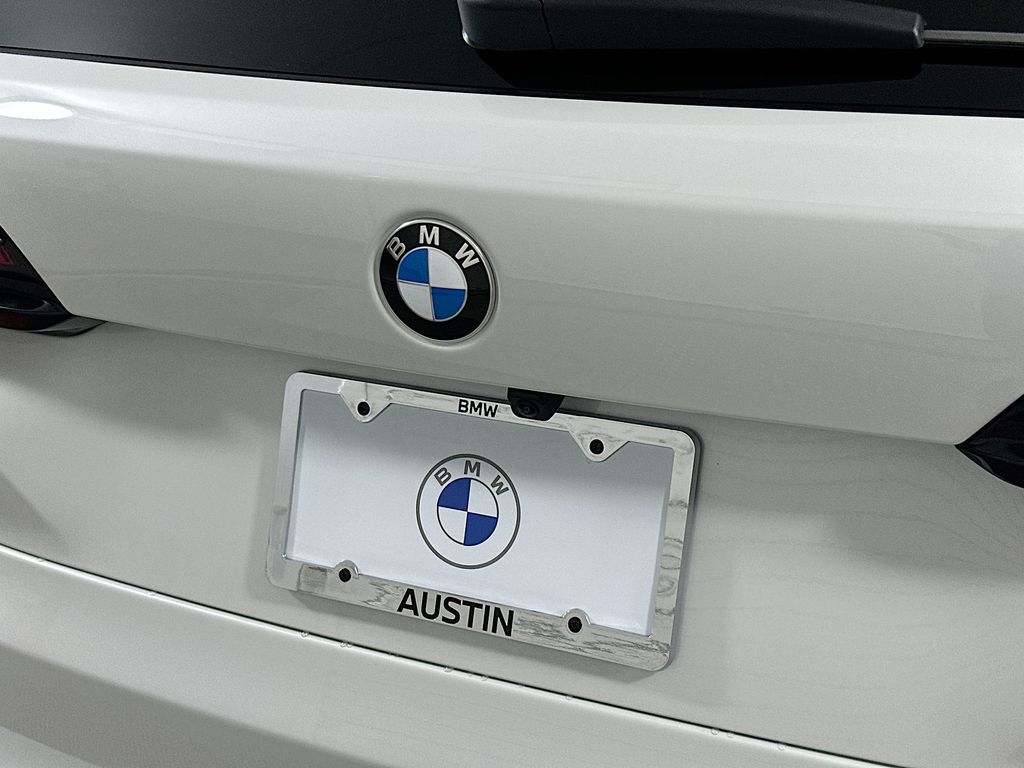 Thumbnail: 2026 BMW X5 - 22
