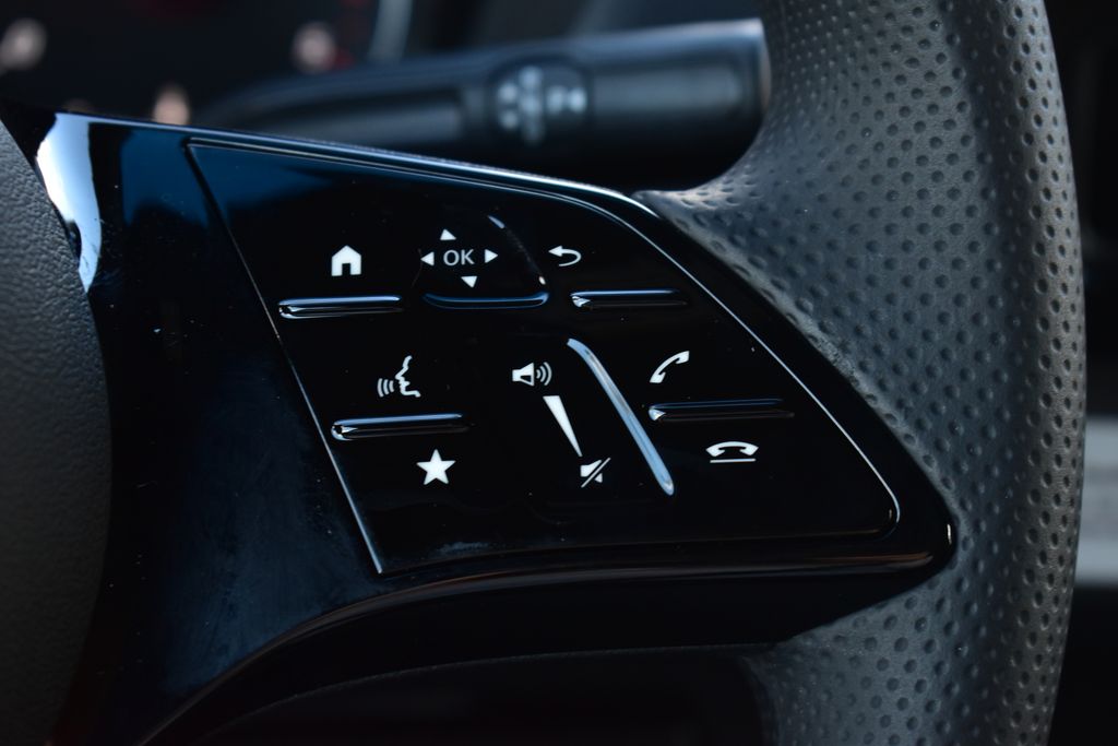 Thumbnail: 2025 Mercedes-Benz Sprinter - 16