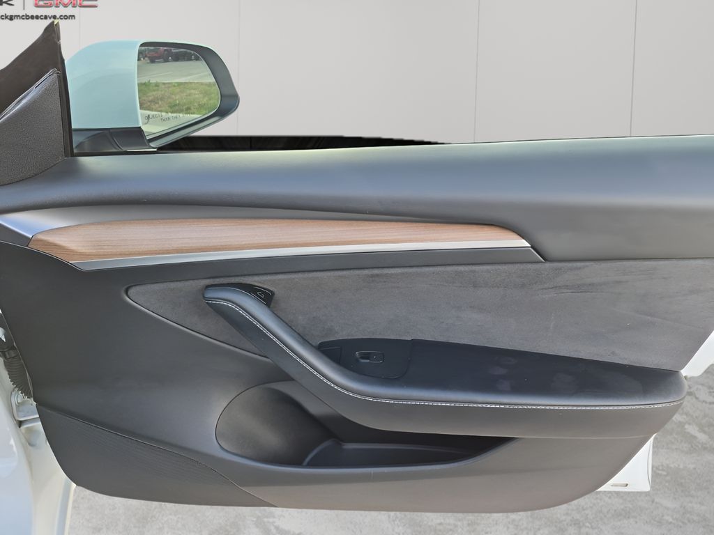 Used Car 2021 Tesla Model 3  Standard Range Plus For Sale Under $20,000 In Austin, Texas