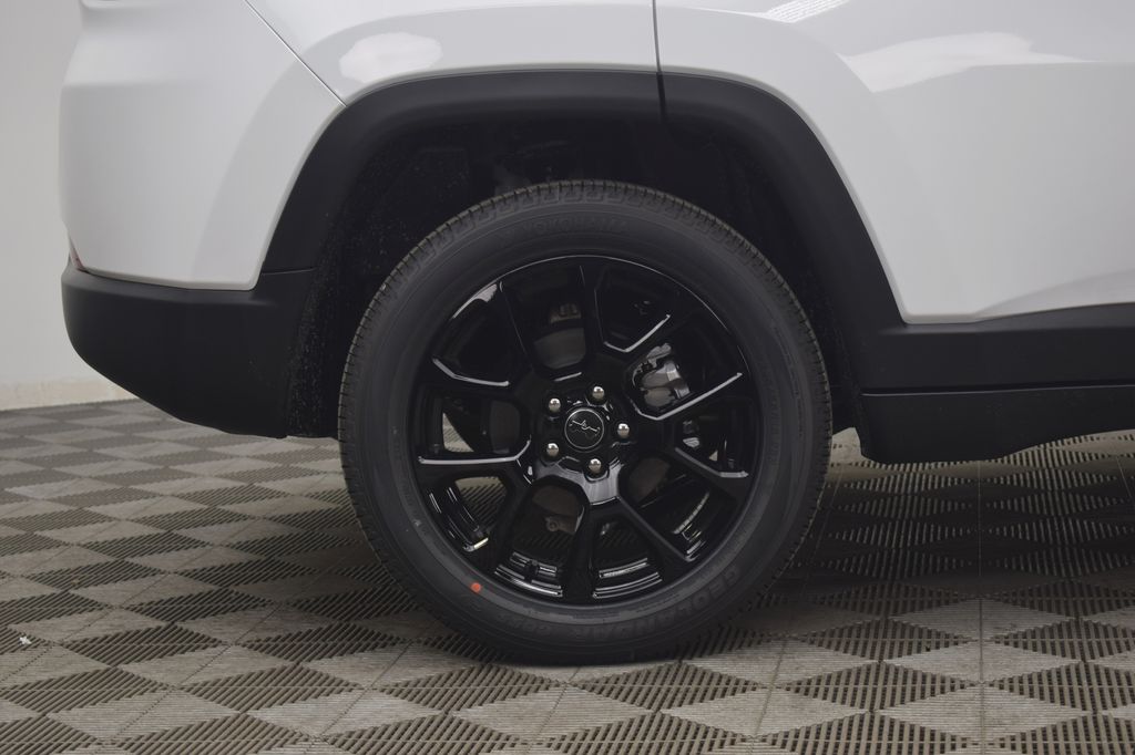 new 2026 Jeep Compass car, priced at $30,176