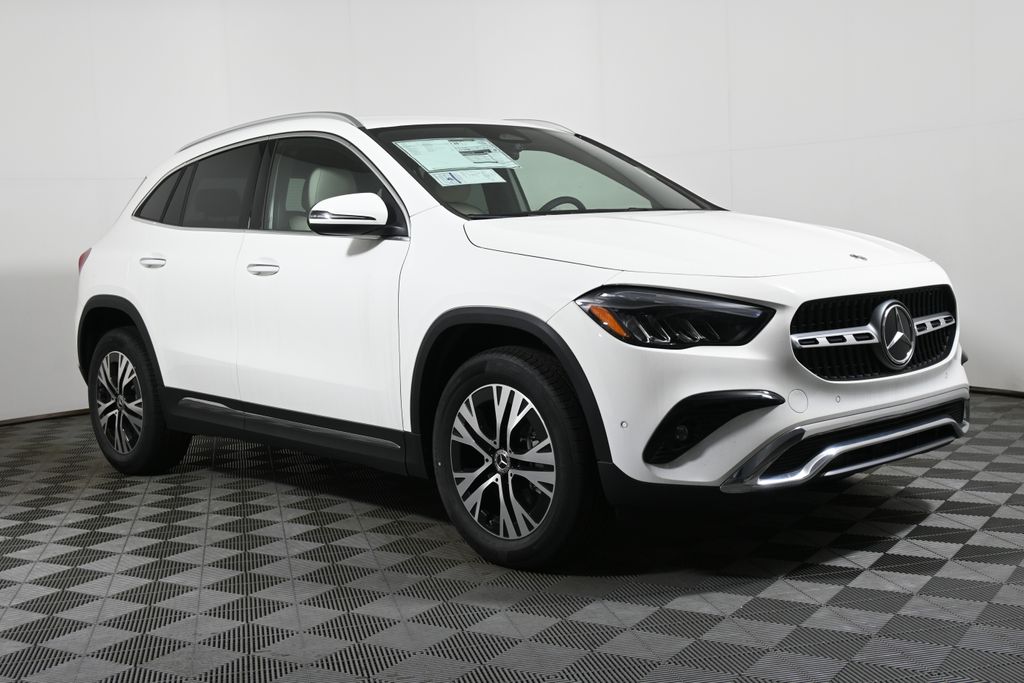 Thumbnail: 2025 Mercedes-Benz GLA - 8