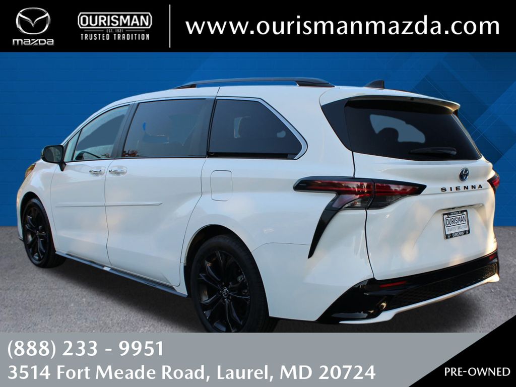 2022 Toyota Sienna XSE 6