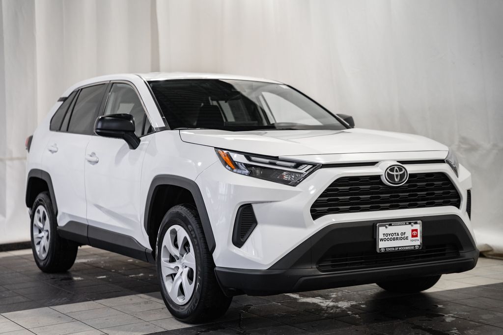 2024 Toyota RAV4 LE AWD