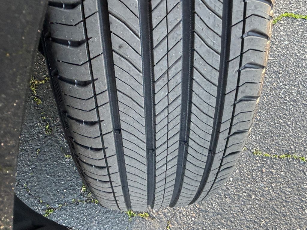 Thumbnail: 2024 Toyota Prius - 31