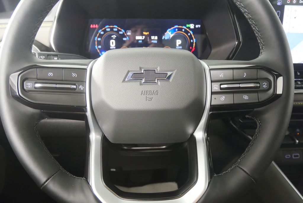 Thumbnail: 2026 Chevrolet Colorado - 21