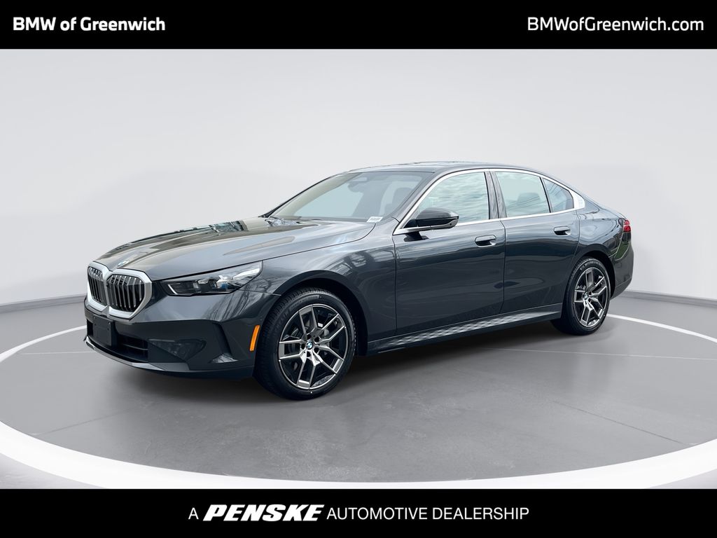 Thumbnail: 2026 BMW 5 Series - 1