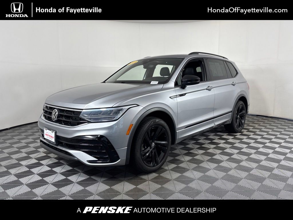Thumbnail: 2023 Volkswagen Tiguan - 1