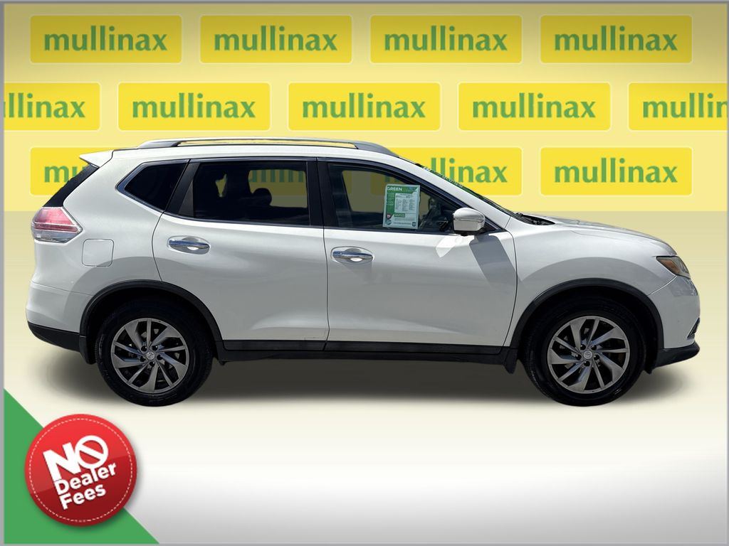 Used 2014 White Nissan SL image 2