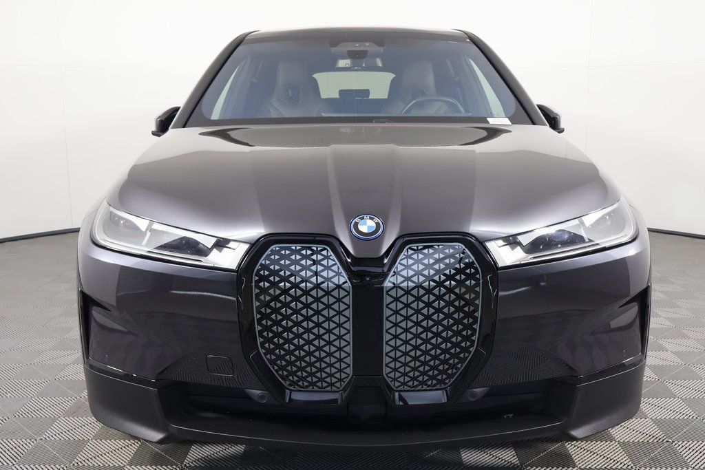 Thumbnail: 2023 BMW iX - 2