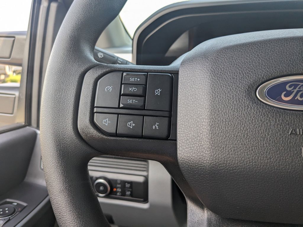 2025 Ford F-250 Super Duty XL