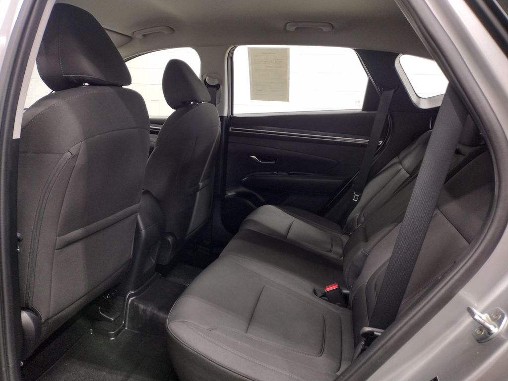 2022 Hyundai Tucson SE