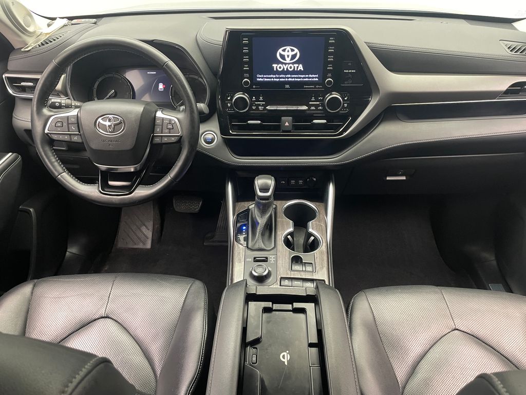 2021 Toyota Highlander Limited 19