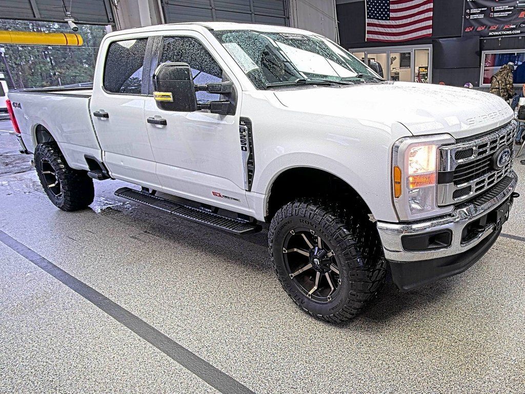 2023 Ford F-250 Super Duty XL Crew Cab 4WD