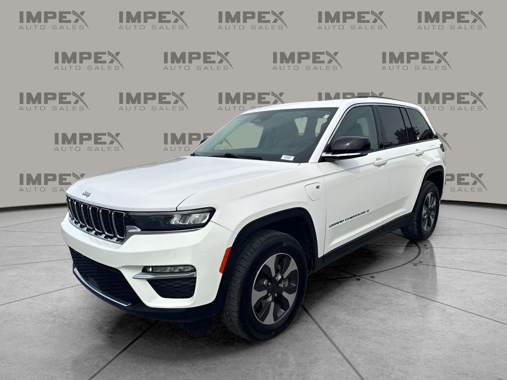 Bright White Clearcoat 2024 Jeep Grand Cherokee 4xe SUV / Crossover Four-Wheel Drive 8-Speed Automatic