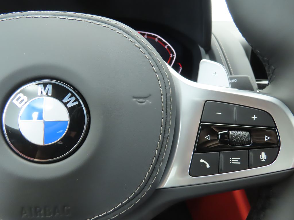 2025 BMW 8 Series  12