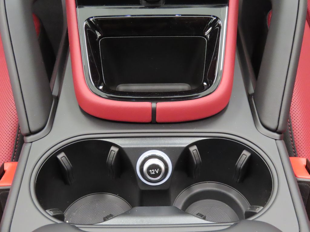 Thumbnail: 2026 Porsche Cayenne - 29