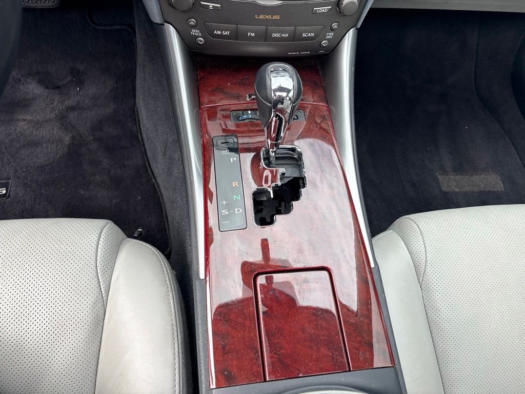 Thumbnail: 2008 Lexus IS - 16