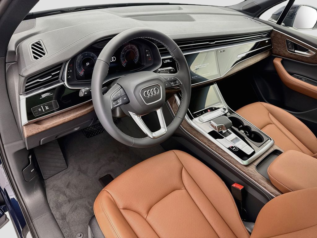 Thumbnail: 2026 Audi Q7 - 10