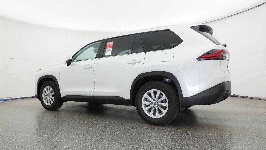 Thumbnail: 2026 Toyota Grand Highlander - 17