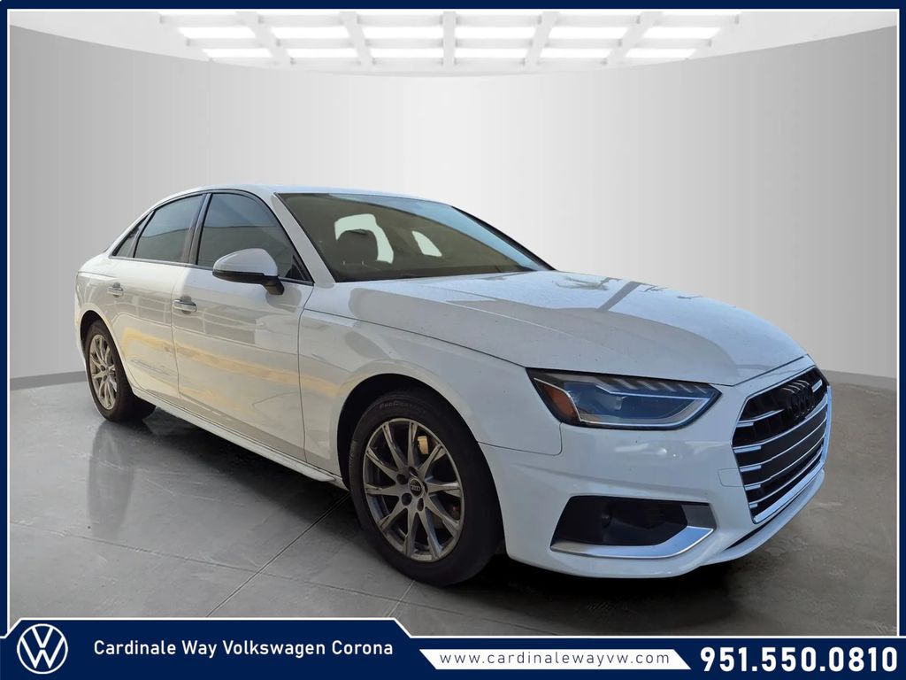 2023 Audi A4 quattro Premium 40 TFSI AWD