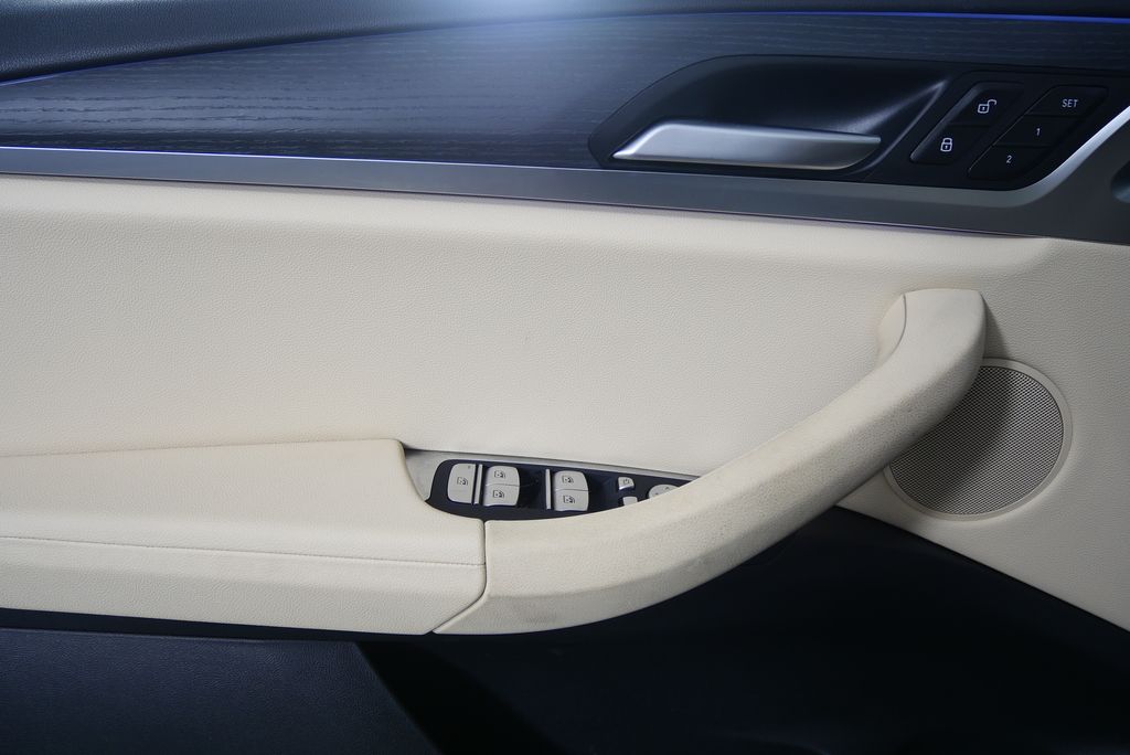 Thumbnail: 2024 BMW X3 - 9