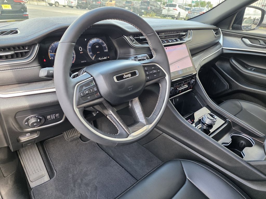 2025 Jeep Grand Cherokee Limited - 9