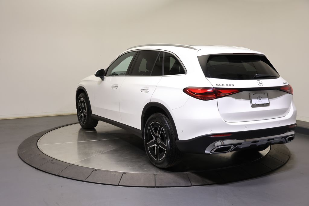 Thumbnail: 2026 Mercedes-Benz GLC - 3