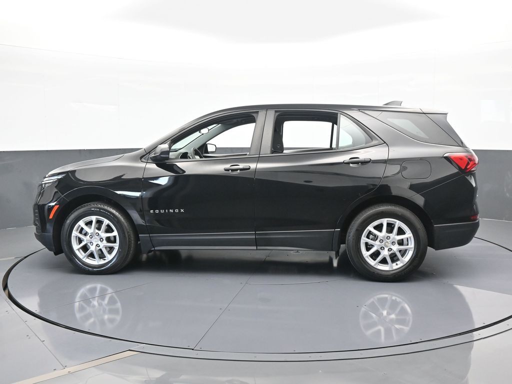 Used 2023 Chevrolet Equinox LS with VIN 3GNAXHEG7PL153712 for sale in Miami, FL