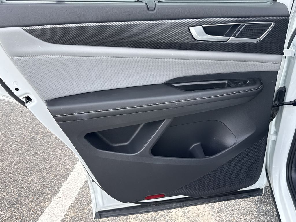 2024 Volkswagen Atlas Cross Sport 2.0T SEL R-Line  at DeMontrond Auto Country