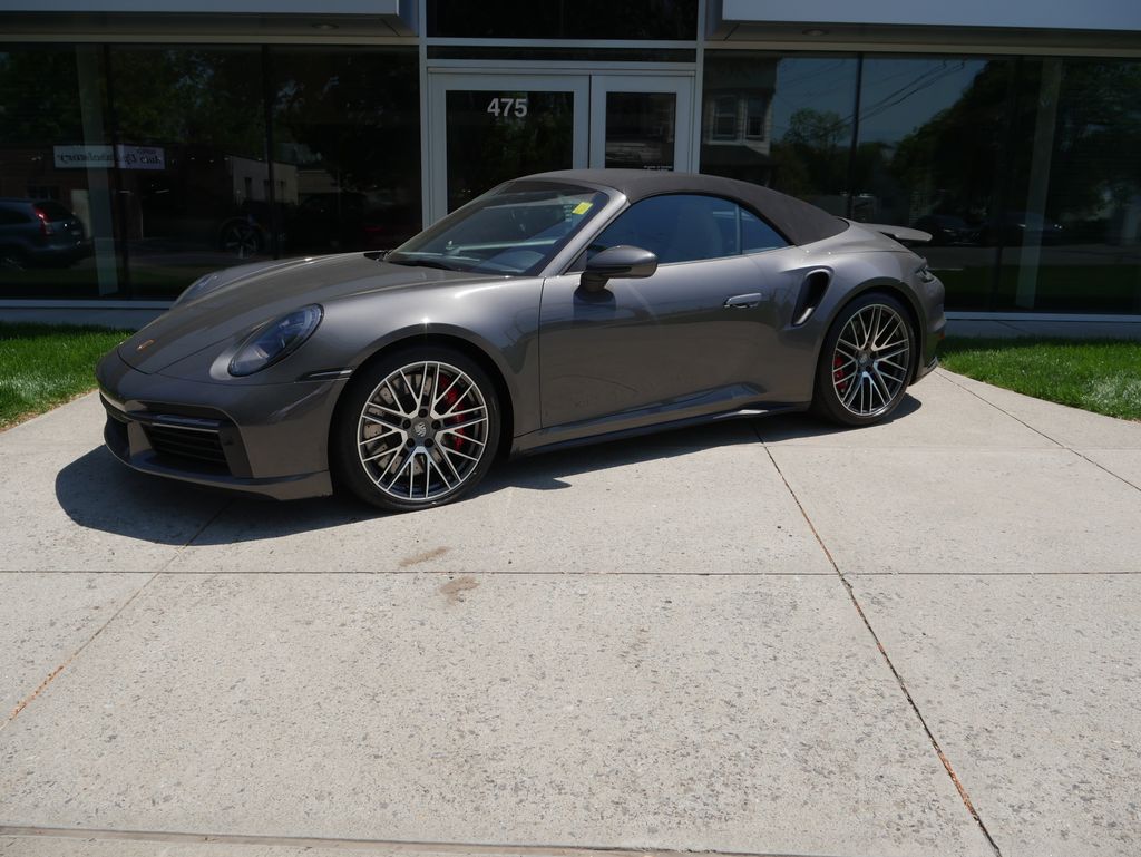 Thumbnail: 2022 Porsche 911 - 1