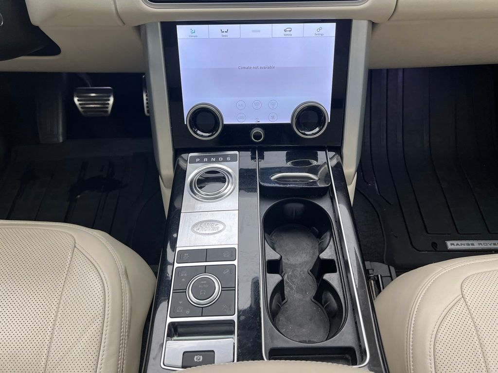 Thumbnail: 2021 Land Rover Range Rover - 12