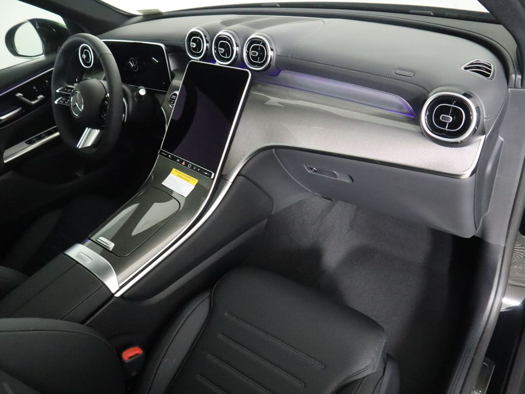 Thumbnail: 2026 Mercedes-Benz GLC - 18