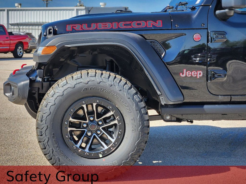 2024 Jeep Wrangler Rubicon 5