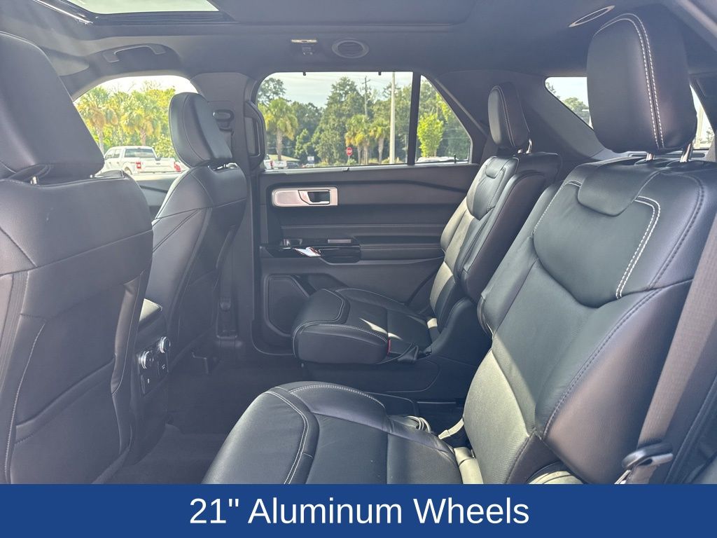 2021 Ford Explorer ST